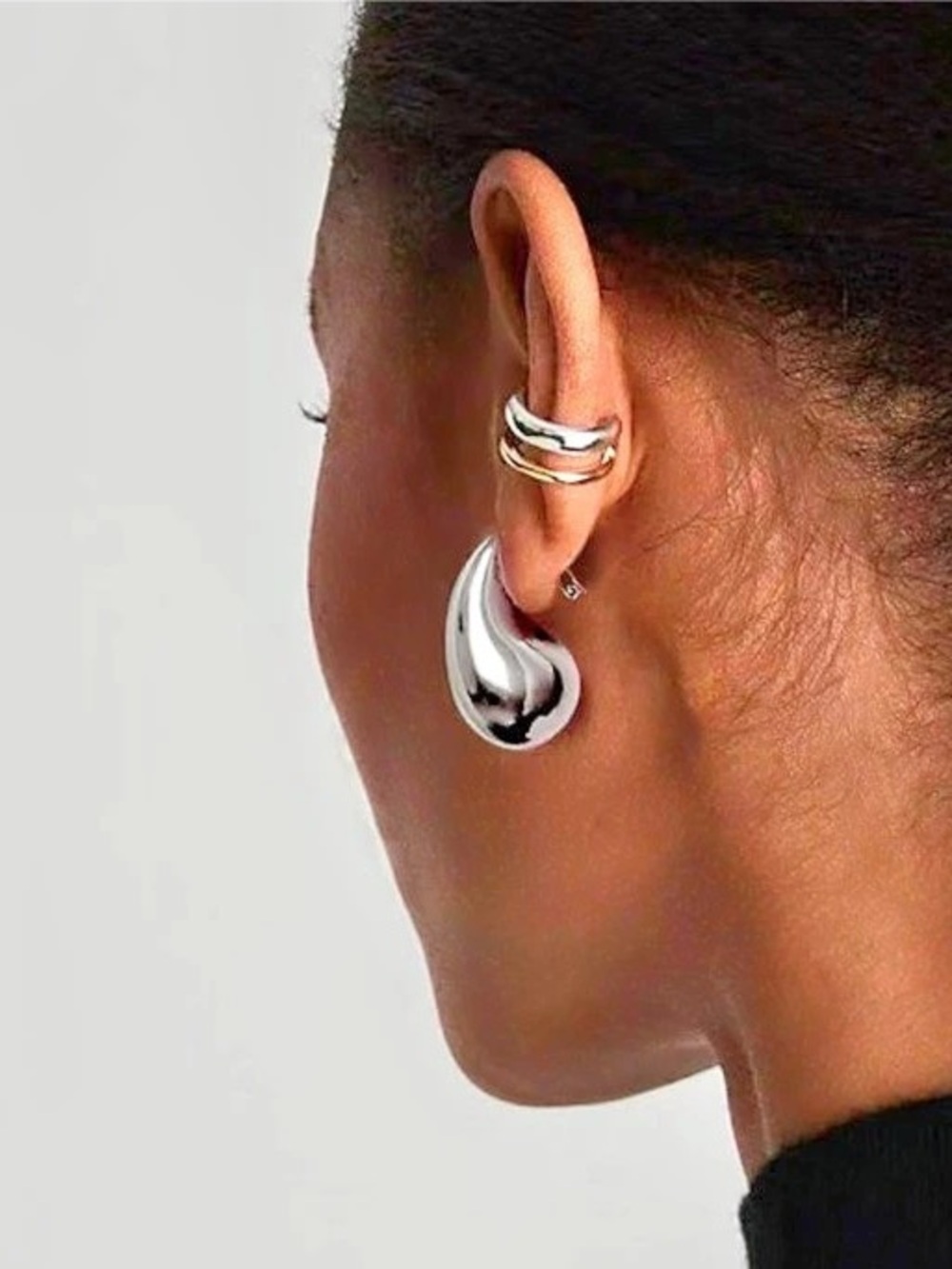 Bottega Veneta Inspired Teardrop Clip On Earrings in Silver Like New
